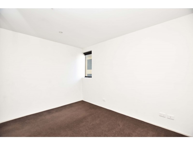 204/83 Queens Road, Melbourne VIC 3004