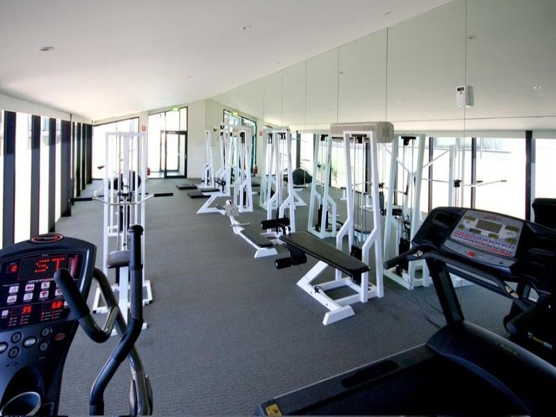 REF 030898/100 Kavanagh Street, Southbank VIC 3006