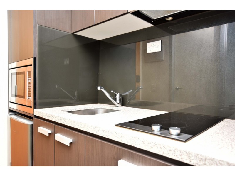 2803/181 A’Beckett Street, Melbourne VIC 3000