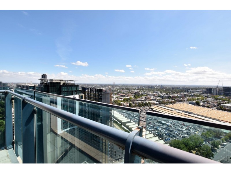 2803/181 A’Beckett Street, Melbourne VIC 3000