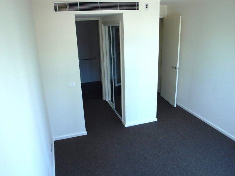 REF 031401/180 City Road, Southbank VIC 3006