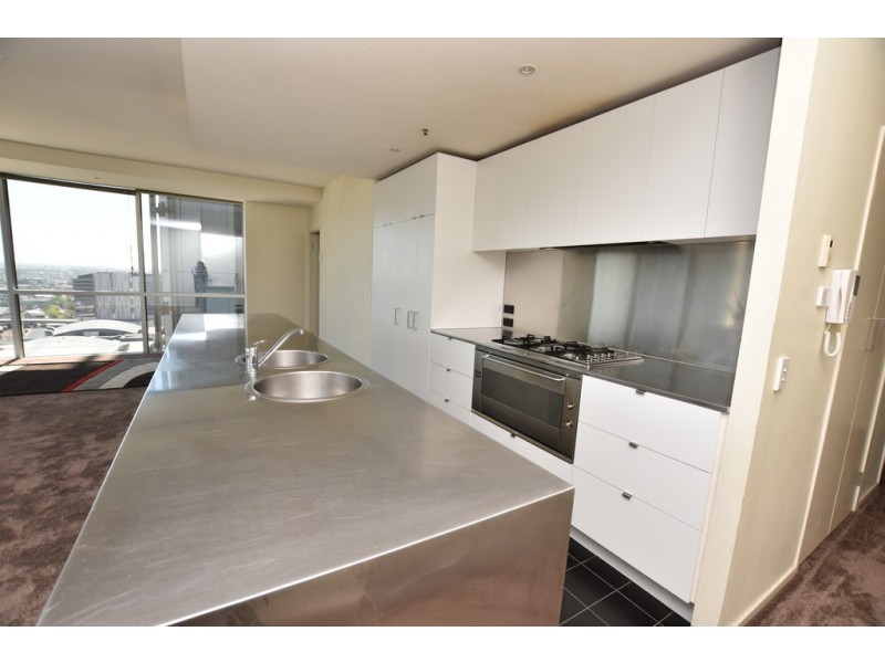 2405/620 Collins Street, Melbourne VIC 3000