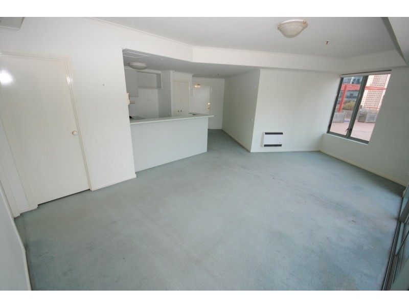 REF 031503/83 Queensbridge Street, Southbank VIC 3006