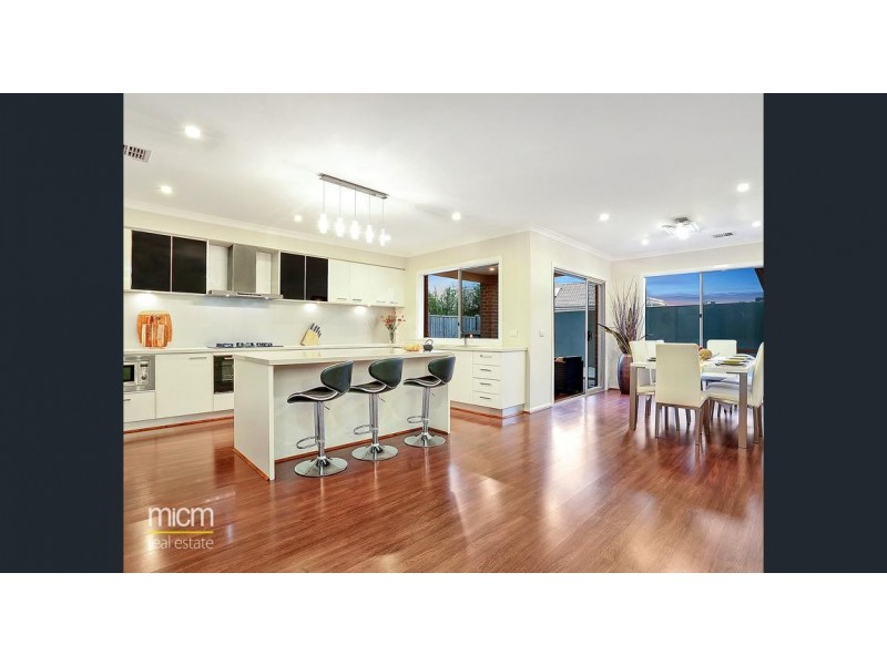 3 Dune Street, Point Cook VIC 3030