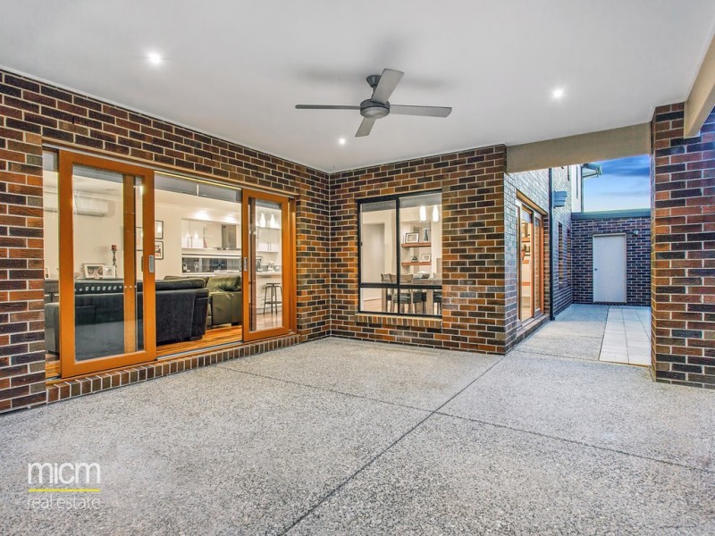 23 Oakland Avenue, Point Cook VIC 3030