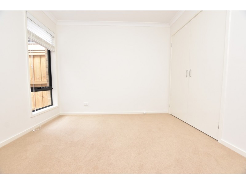 22 Jolimont Road, Point Cook VIC 3030