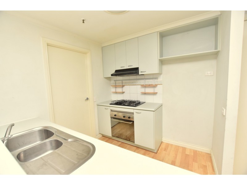 REF 031608/83 Queensbridge Street, Southbank VIC 3006