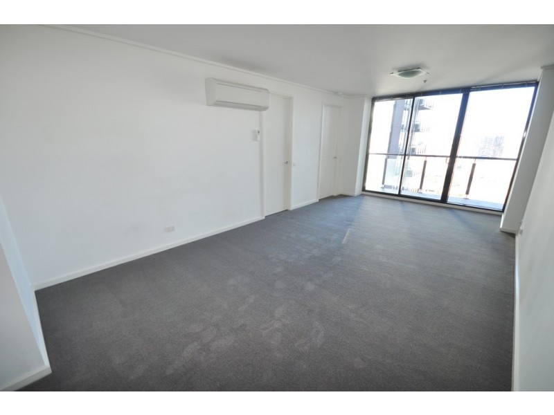 REF 031905/183 City Road, Southbank VIC 3006