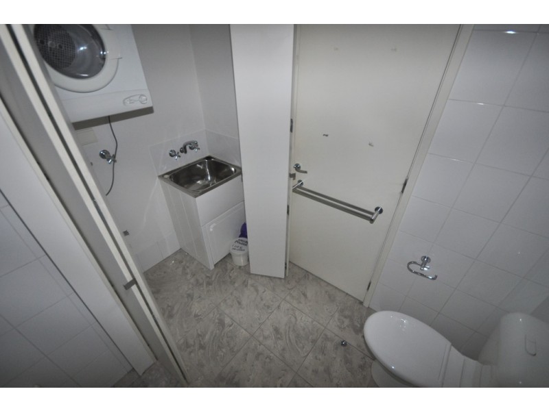 REF 031905/183 City Road, Southbank VIC 3006