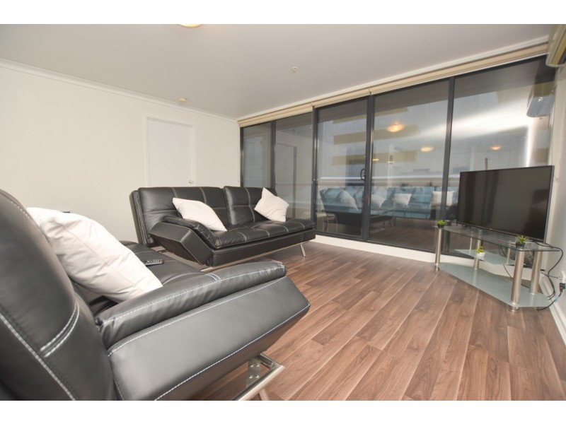 REF 031946/38 Kavanagh Street, Southbank VIC 3006