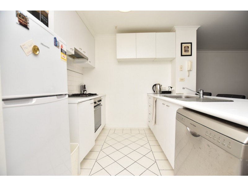 REF 031946/38 Kavanagh Street, Southbank VIC 3006
