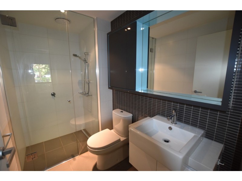 3/80 Cade Way, Parkville VIC 3052