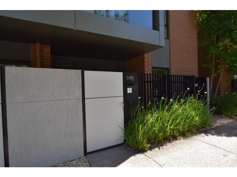 3/80 Cade Way, Parkville VIC 3052