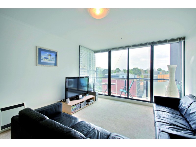 REF 032612/148 Wells Street, South Melbourne VIC 3205