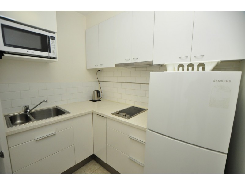 REF 032979/99 Whiteman Street, Southbank VIC 3006