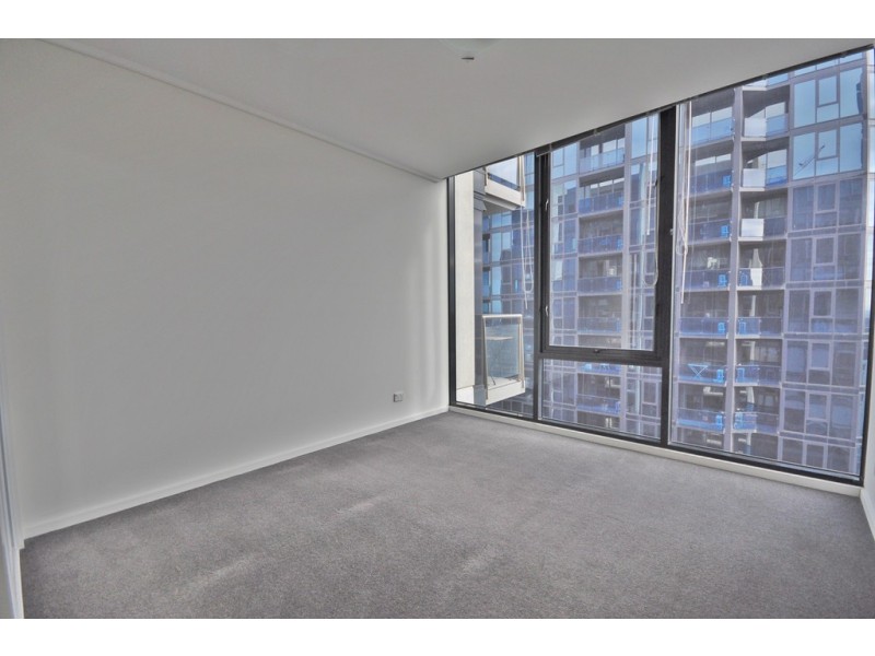 REF 040320/183 City Road, Southbank VIC 3006