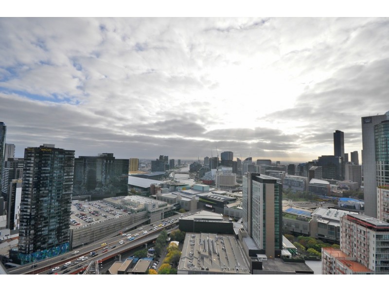 REF 040320/183 City Road, Southbank VIC 3006