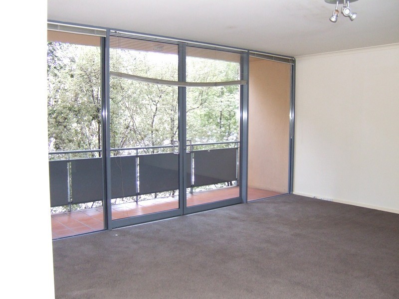 REF 04043/90 Wells Street, Southbank VIC 3006