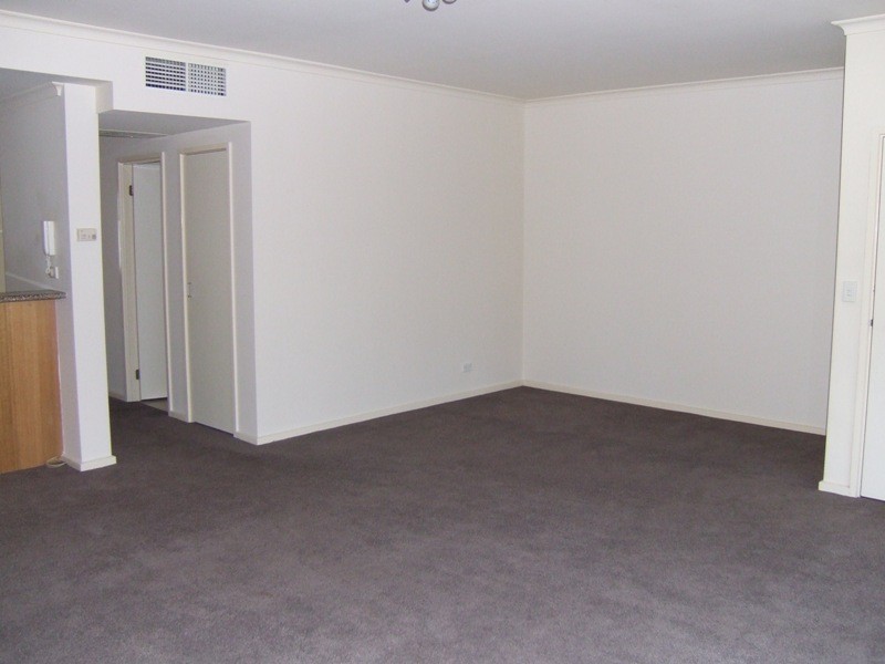 REF 04043/90 Wells Street, Southbank VIC 3006