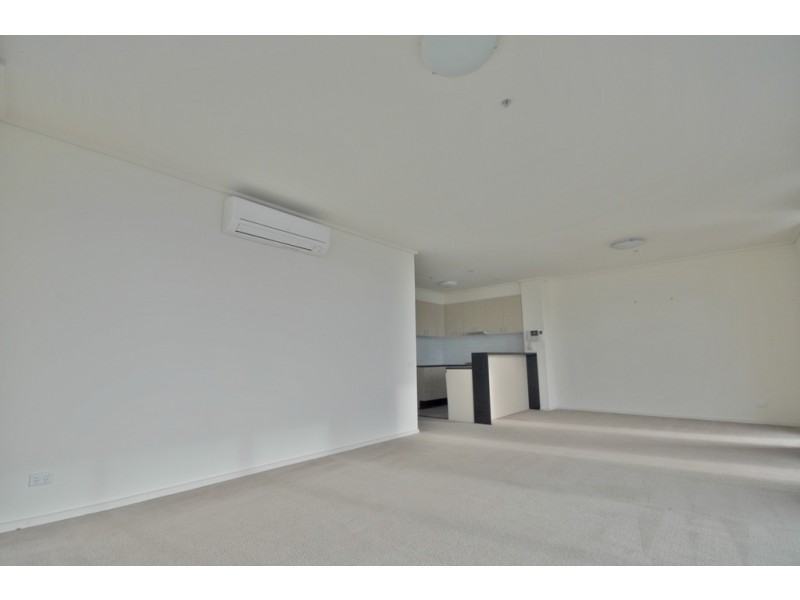 REF 040923/83 Whiteman Street, Southbank VIC 3006