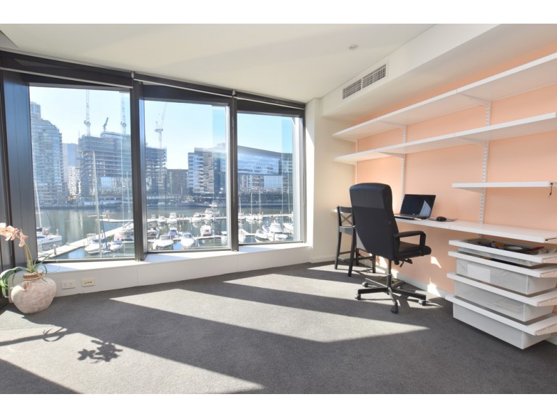 505/94 River Esplanade, Docklands VIC 3008