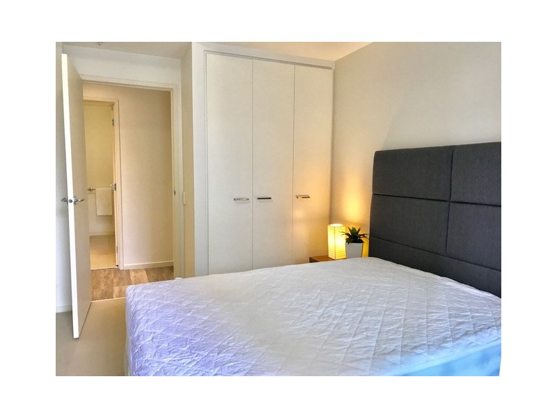 414/15 Caravel Lane, Docklands VIC 3008