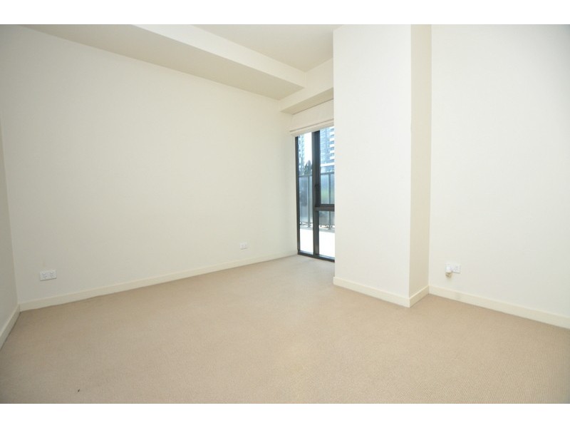 601/80 Clarendon Street, Southbank VIC 3006