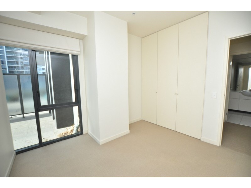 601/80 Clarendon Street, Southbank VIC 3006