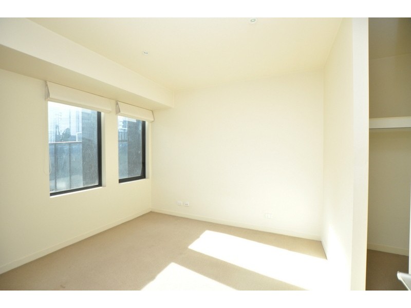 601/80 Clarendon Street, Southbank VIC 3006