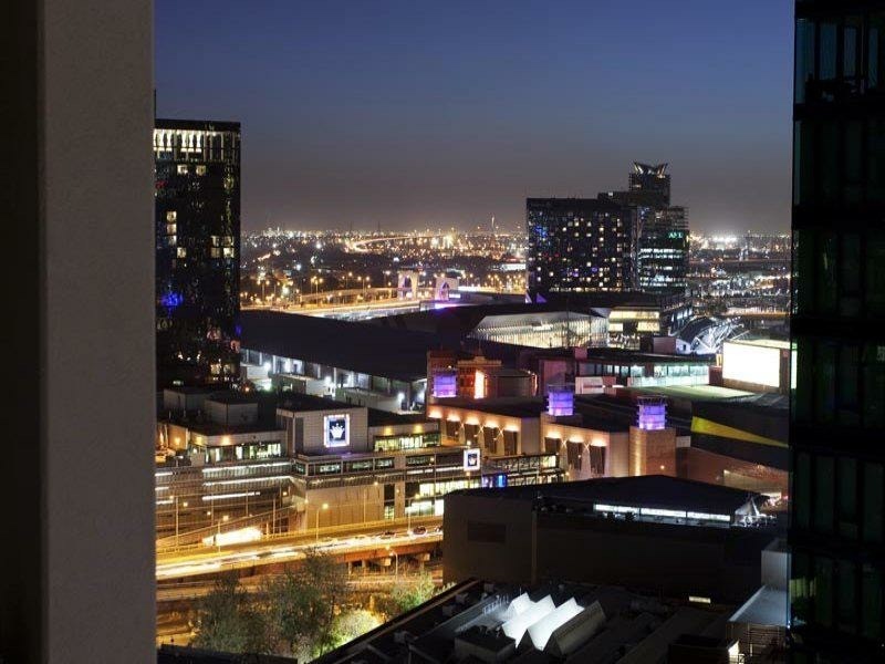 REF 041602/163 City Road, Southbank VIC 3006