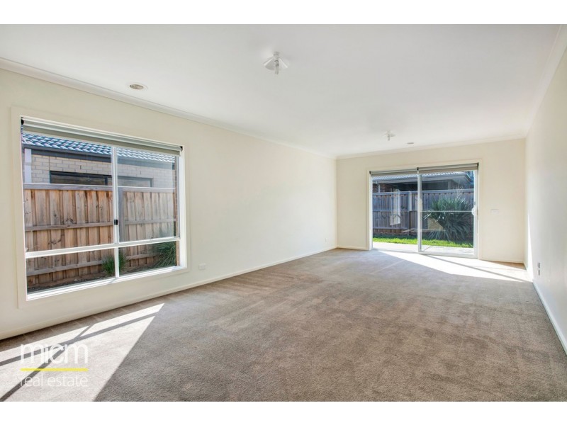 61 Barnstormer Boulevard, Point Cook VIC 3030