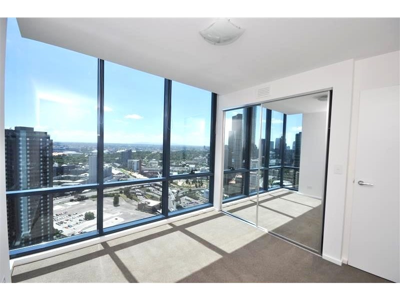 REF 041900/241 City Road, Southbank VIC 3006