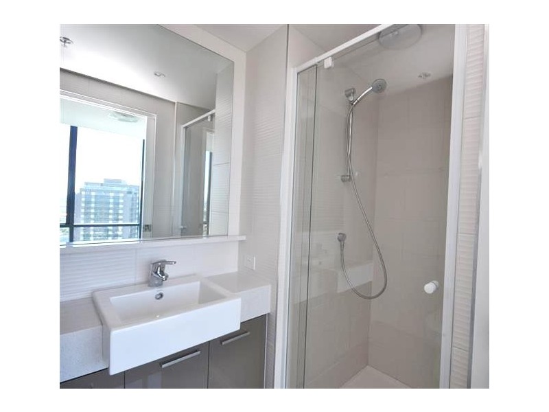 REF 041900/241 City Road, Southbank VIC 3006