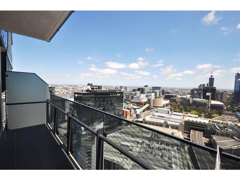 REF 041900/241 City Road, Southbank VIC 3006