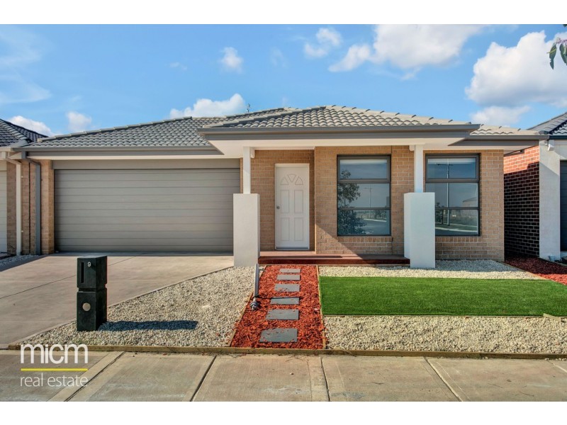 9 Moree Road, Point Cook VIC 3030