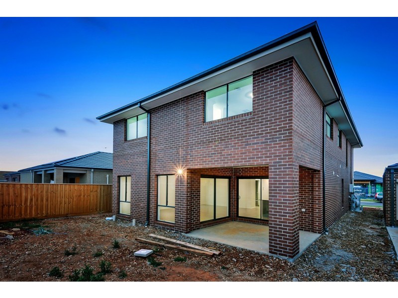 50 Award Crescent, Truganina VIC 3029