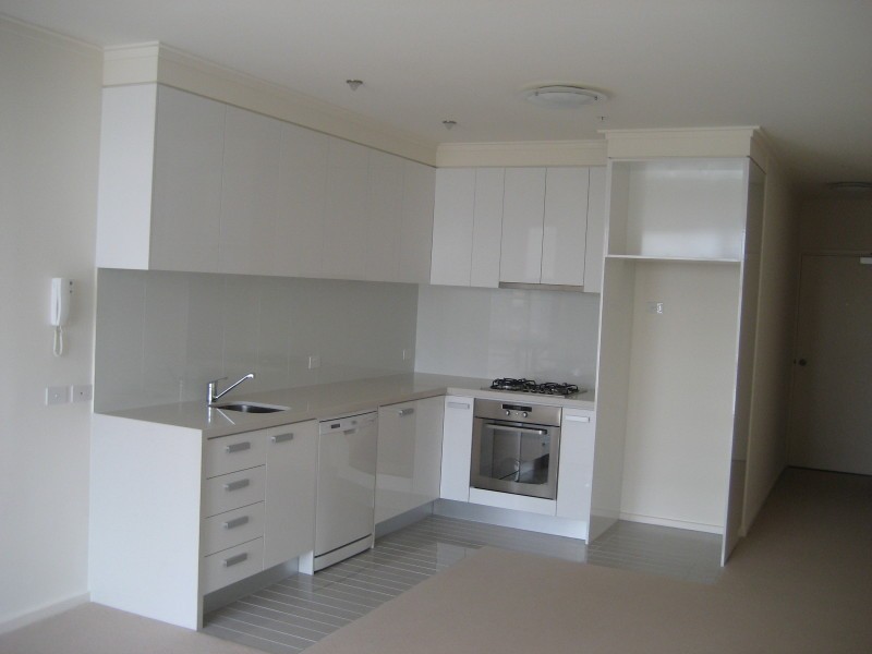 REF 042607/63 Whiteman Street, Southbank VIC 3006