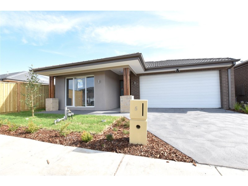 5 Topanga Street, Point Cook VIC 3030