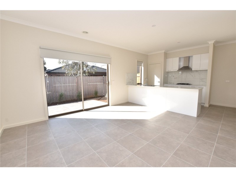 5 Topanga Street, Point Cook VIC 3030