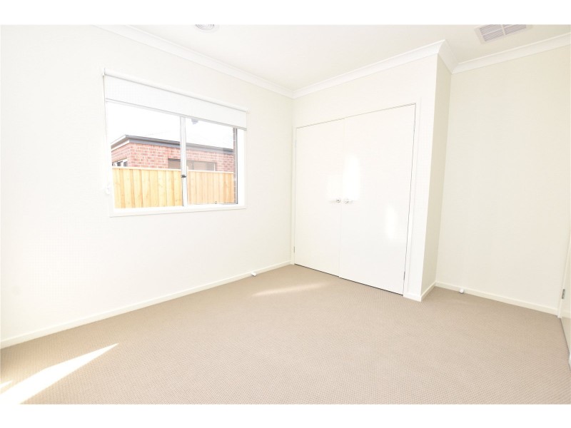 5 Topanga Street, Point Cook VIC 3030