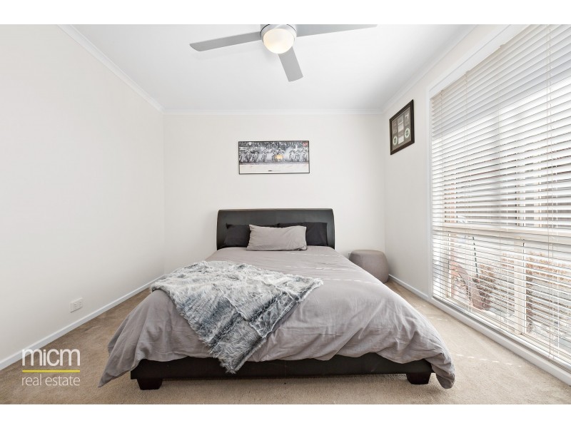 5 Grosvenor Place, Werribee VIC 3030