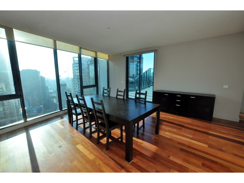 REF 043002/180 City Road, Southbank VIC 3006