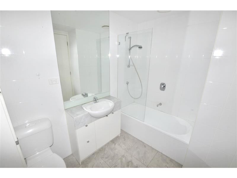 REF 050188/173 City Road, Southbank VIC 3006