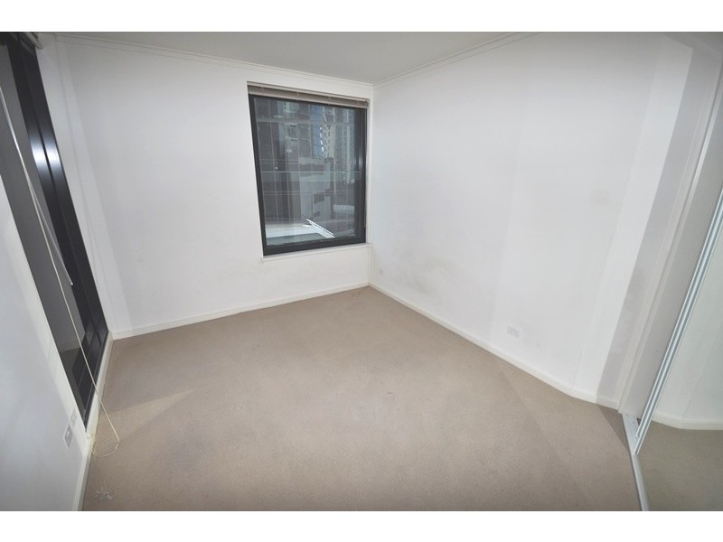 REF 050202/63 Whiteman Street, Southbank VIC 3006