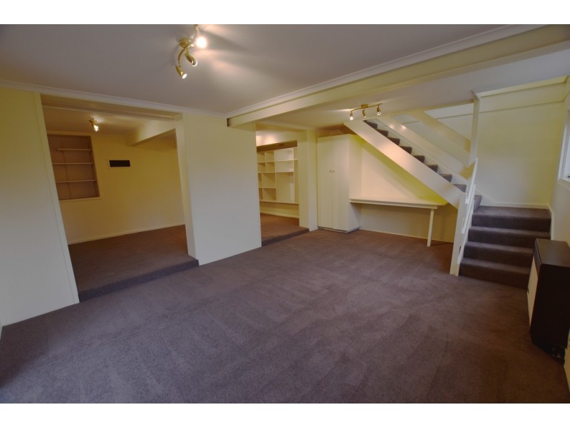 13 Argus Crescent, Doncaster East VIC 3109