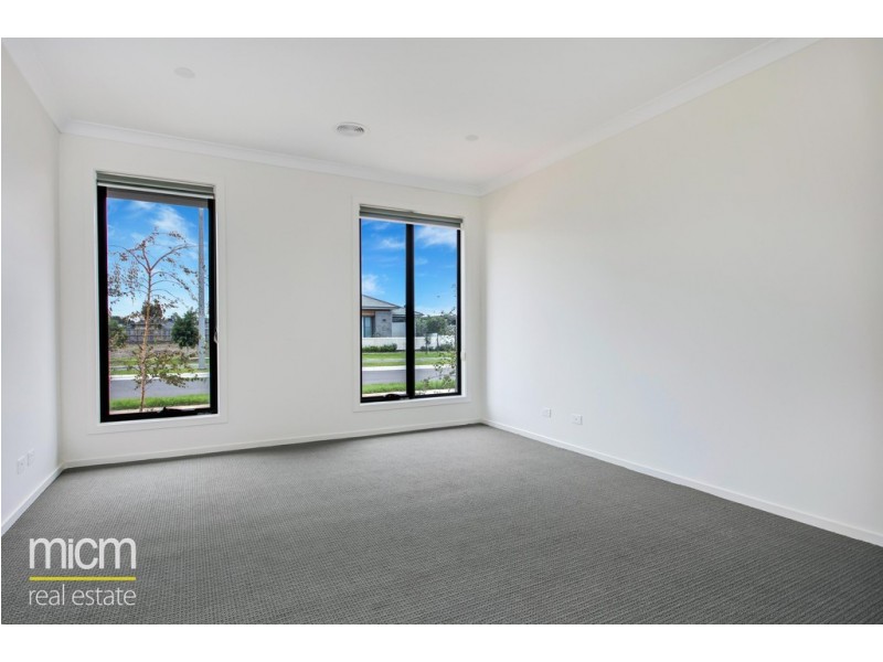 20 Gramercy Boulevard, Point Cook VIC 3030