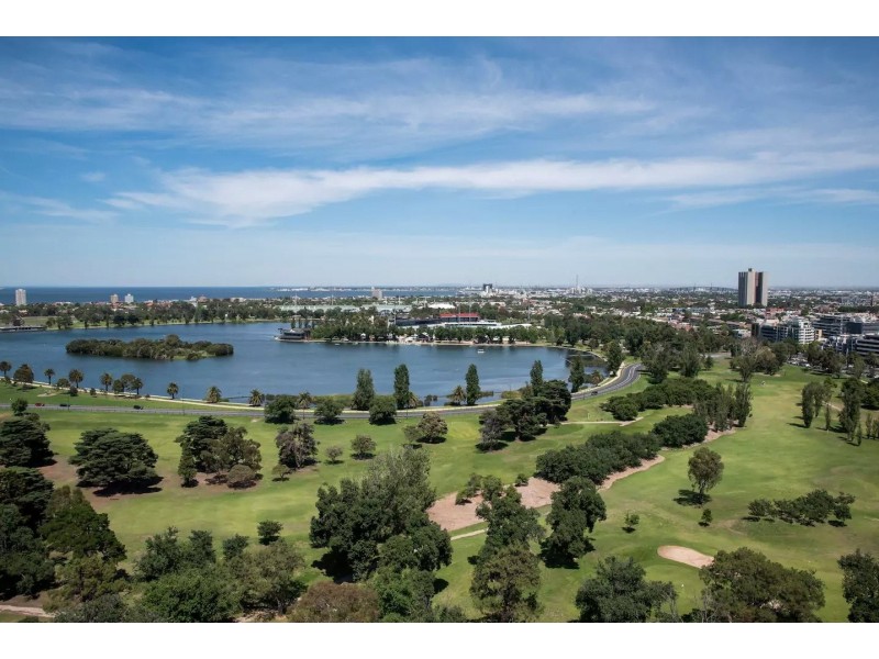 705/12 Queens Road, Melbourne VIC 3004