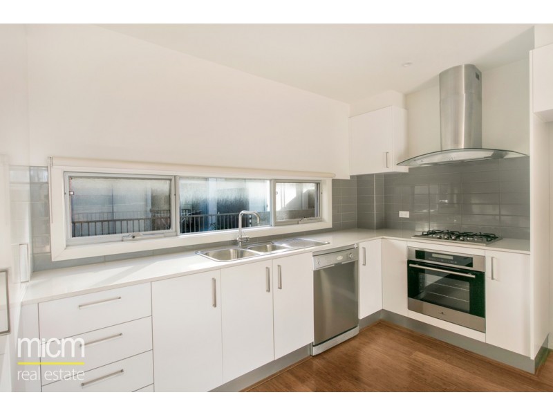 5/1 Clearwater Rise Parade, Truganina VIC 3029