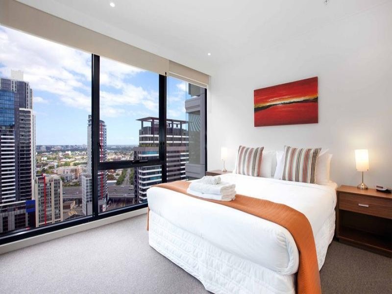 2502/63 Whiteman Street, Southbank VIC 3006