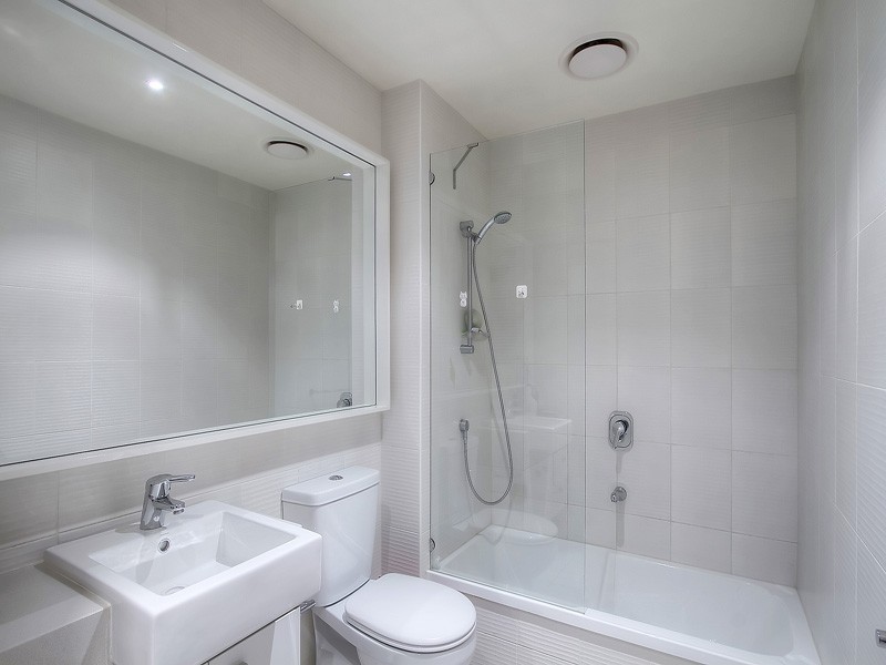 2203/63 Whiteman Street, Southbank VIC 3006